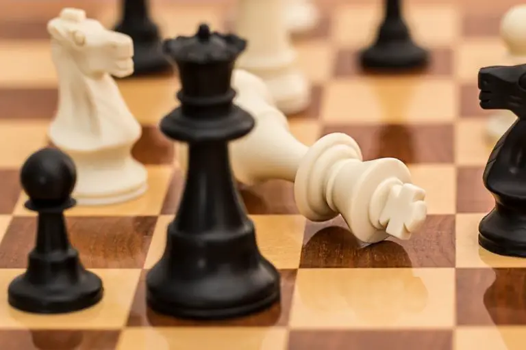 White vs. Black: Complete guide to Chess Colors