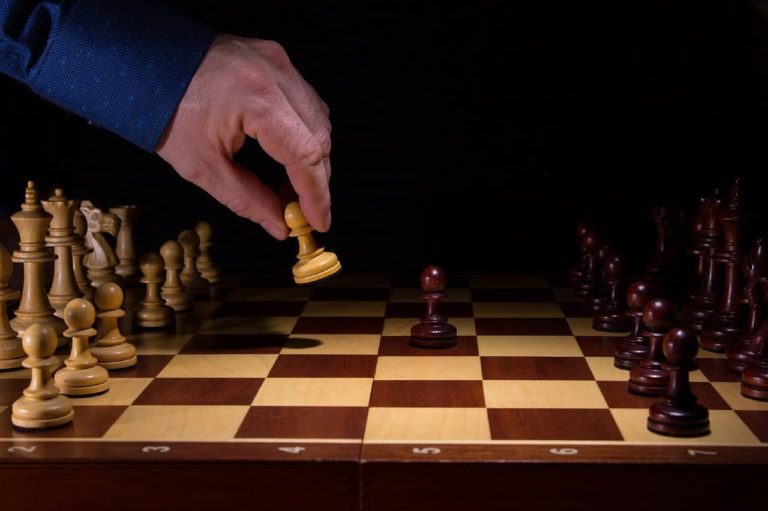 Is Blitz bad for your chess? (20 reasons)