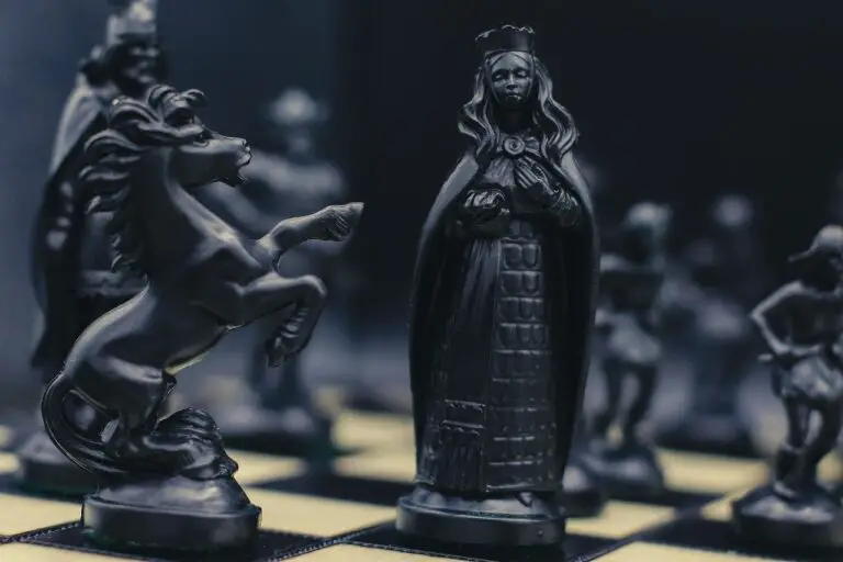 Best Reply Against the Queen’s Pawn Opening: 8+ Factors