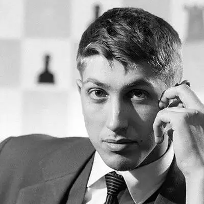 A picture of Bobby Fischer. 