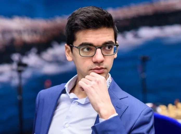 A picture of Anish Giri. 